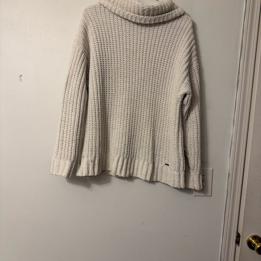 Hollister blanco Cowl Neck Sweater